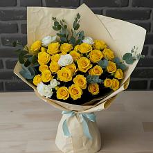 Букет цветов из:  Розы в Юбилейном Курской области
