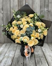 Букет цветов из:  Розы и Лизиантусы #REPLACE_PRED# Юбилейном Курской области