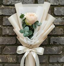 Букет цветов из:  Розы в Юбилейном Курской области