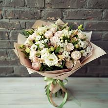Букет цветов из:  Альстромерии, Розы и Хризантемы #REPLACE_PRED# Юбилейном Курской области