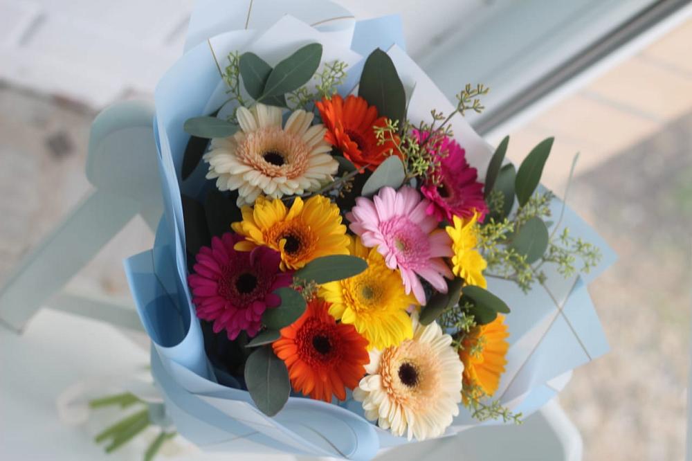 Букет цветов из: Герберы в Юбилейном Курской области