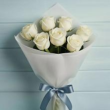 Букет 7 Белых роз Эдлесс Лав в Юбилейном Курской области