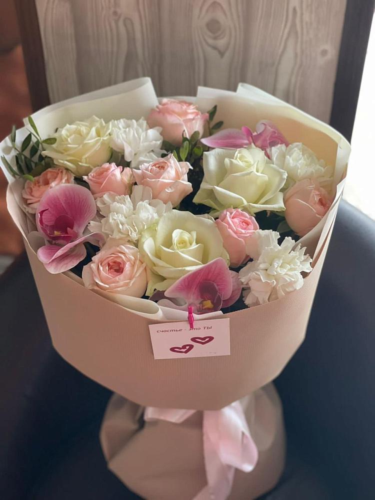 Букет цветов из: Орхидеи, Розы и Гвоздики в Юбилейном Курской области