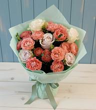 Букет цветов из:  Розы #REPLACE_PRED# Юбилейном Курской области