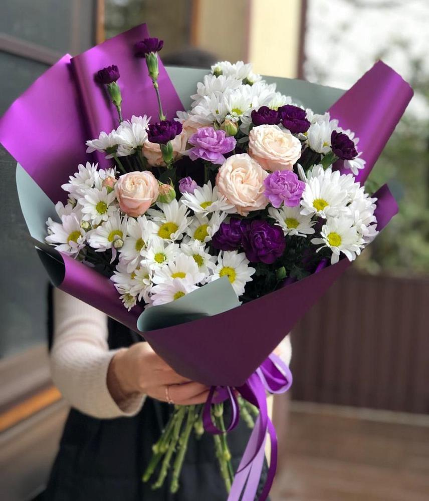 Букет цветов из: Хризантемы, Гвоздики и Розы в Юбилейном Курской области