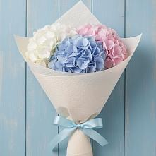Букет цветов из:  Гортензия в Юбилейном Курской области