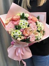 Букет цветов из:  Гвоздики, Розы и Хризантемы в Юбилейном Курской области