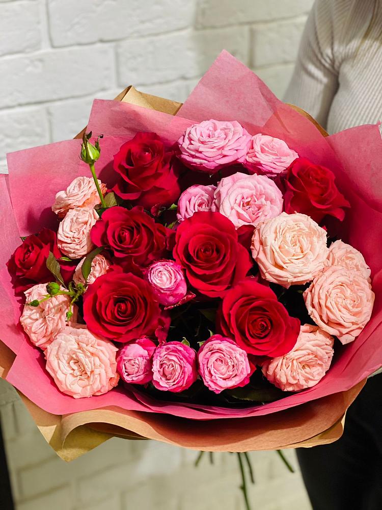 Букет цветов из: Розы в Юбилейном Курской области