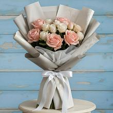 Букет цветов из:  Розы #REPLACE_PRED# Юбилейном Курской области