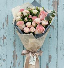 Букет цветов из:  Розы в Юбилейном Курской области