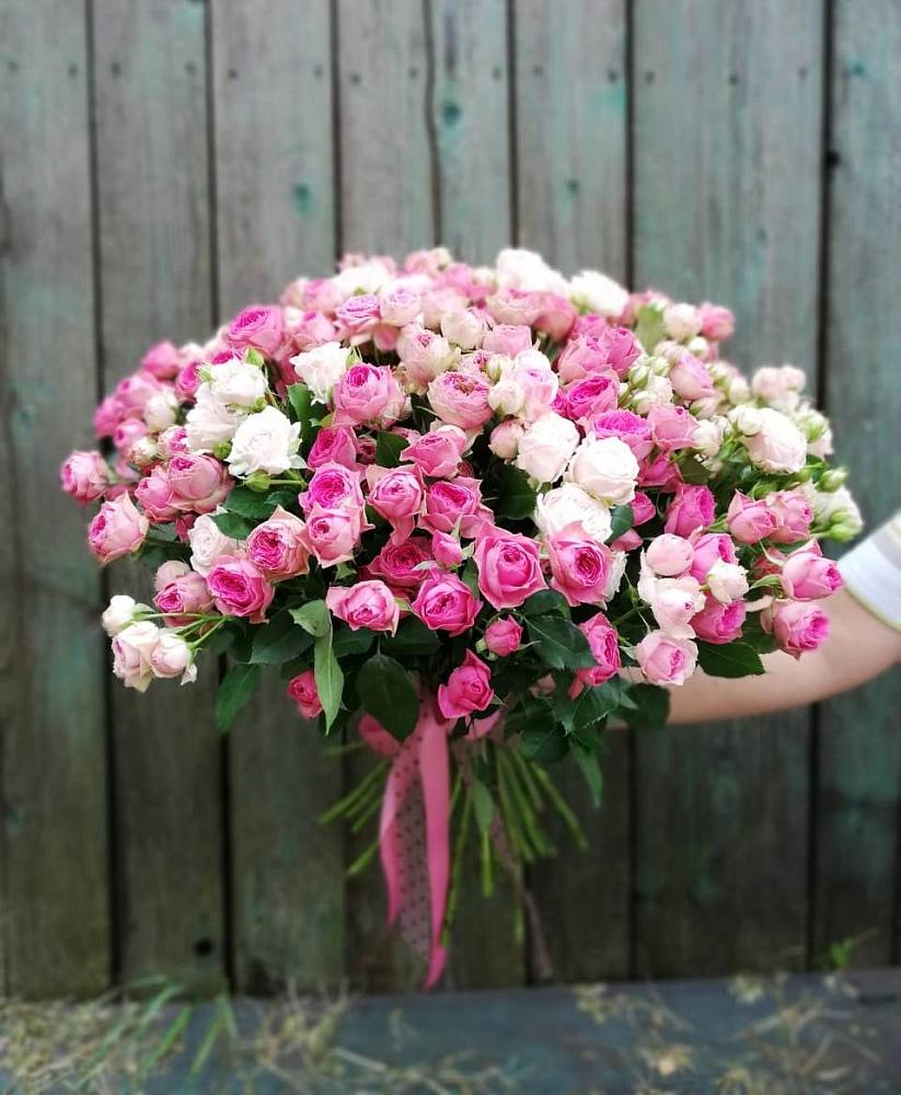 Букет Розовые кустовые розы Натали и Лав Лидия в Юбилейном Курской области