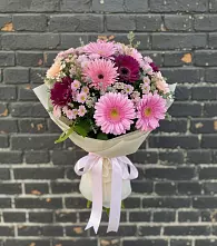 Букет цветов из:  Герберы и Хризантемы в Юбилейном Курской области