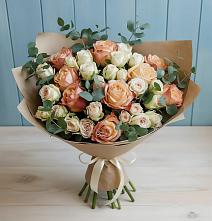 Букет цветов из:  Альстромерии и Розы в Юбилейном Курской области